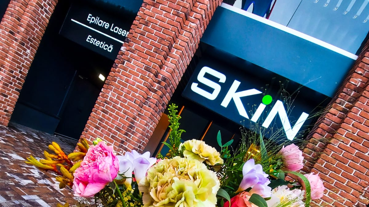 Doctor SKiN - Beauty through Science - Doctor SKiN Doctor SKiN - Beauty through Science - Doctor SKiN