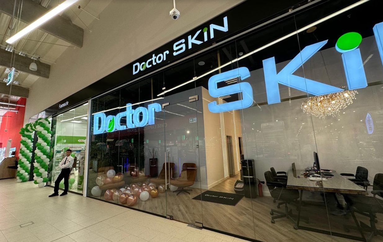 Doctor SKiN - Beauty through Science - Doctor SKiN Doctor SKiN - Beauty through Science - Doctor SKiN